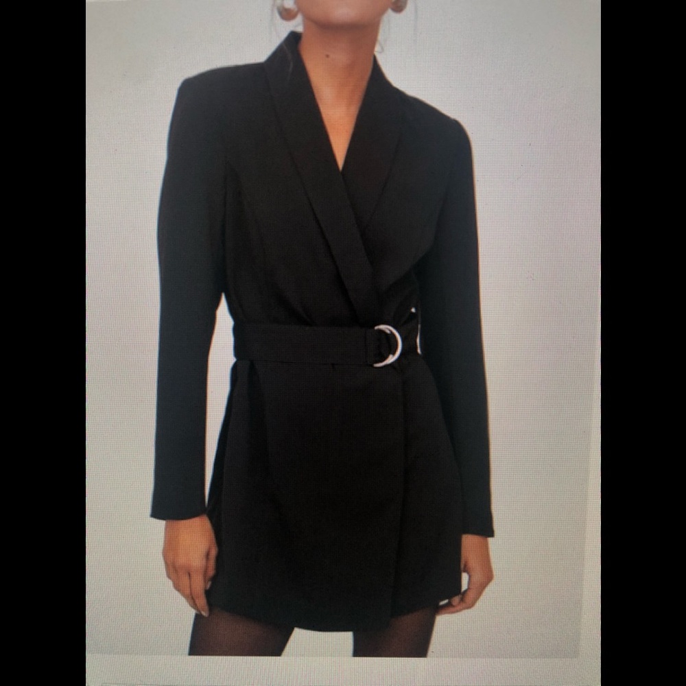 H&M black long sleeve romper 4
